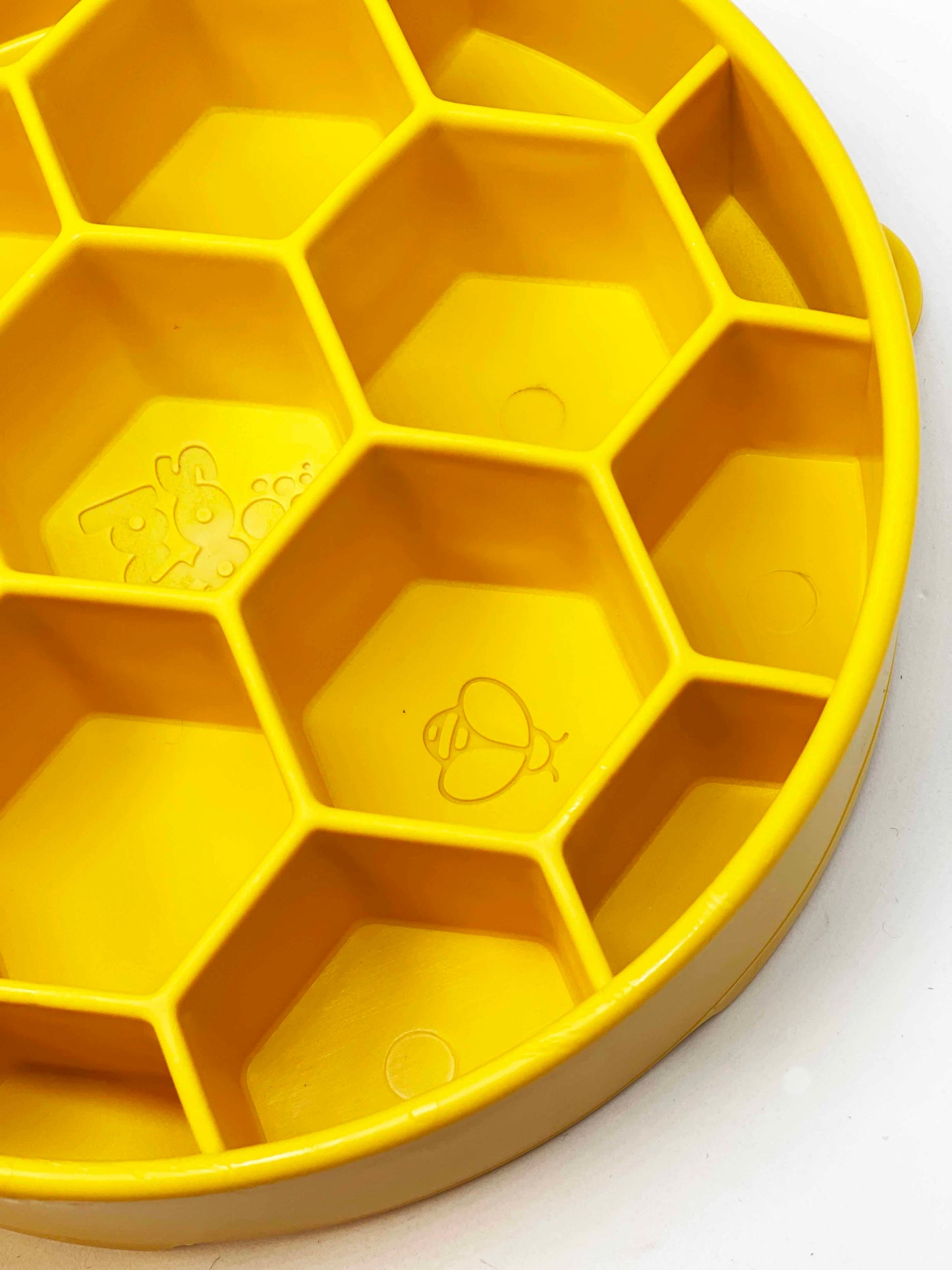 SodaPup Honeycomb E-Bowl slow feeder - Large | Yellow